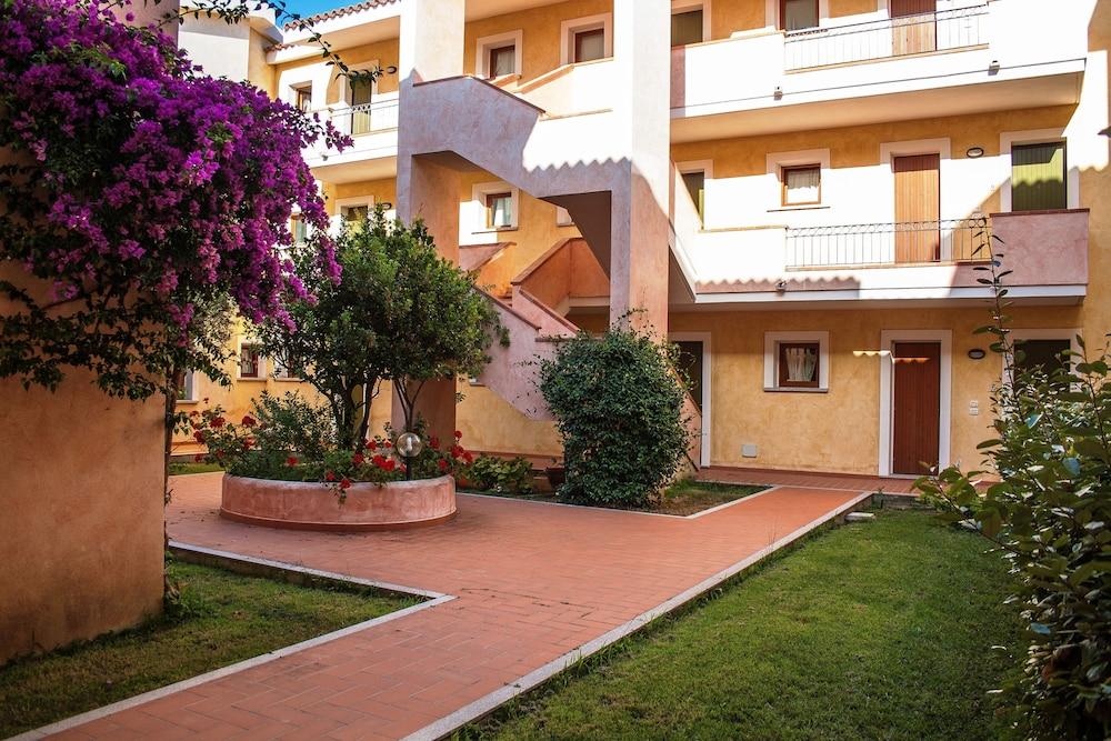 Residence Olimpo Санта-Тереза-Галлура Экстерьер фото